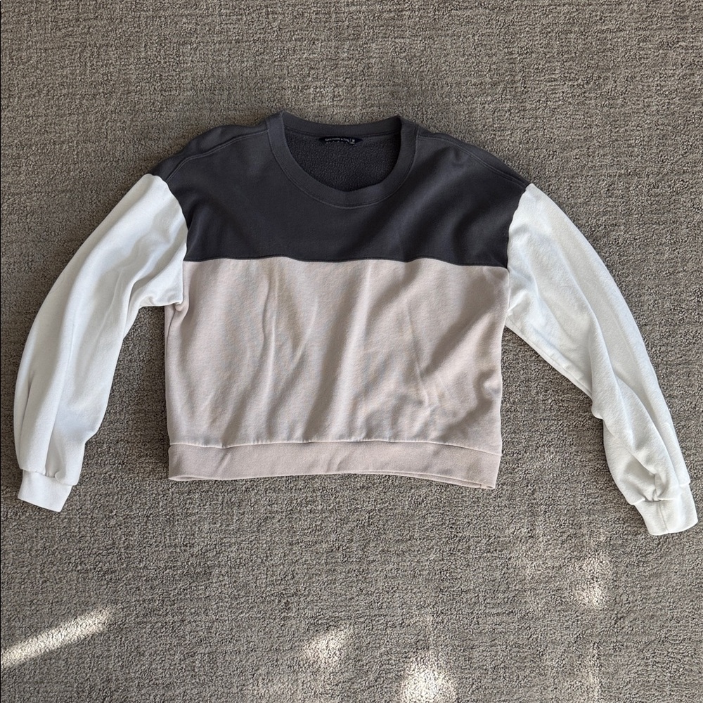 Abercrombie & Fitch Tricolor Knit Pullover